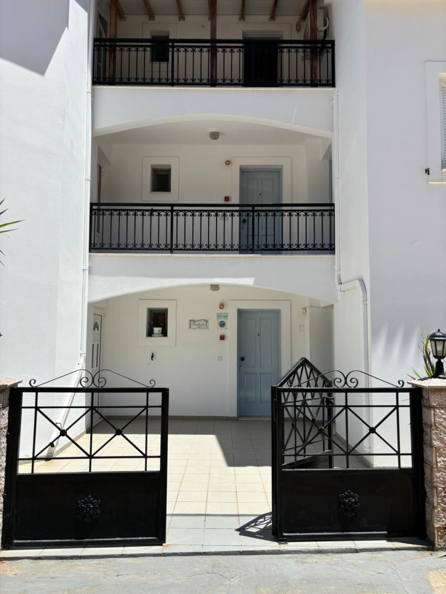 Friderica House Ξενοδοχείο Πόρος Εξωτερικό φωτογραφία