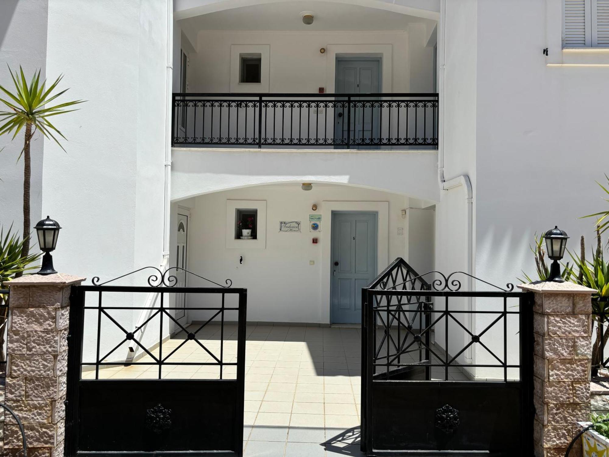 Friderica House Ξενοδοχείο Πόρος Εξωτερικό φωτογραφία